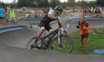 Christoph Groß wieder auf dem Rad im Wettkampf unterwegs