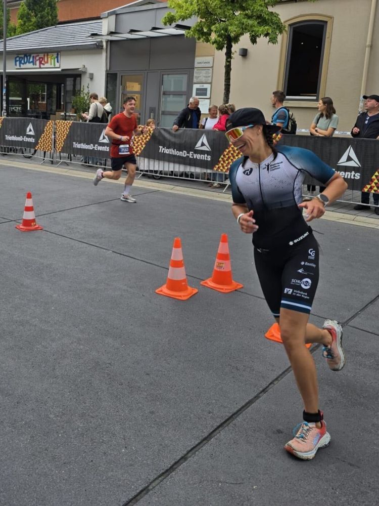 images/stories/Triathlon/2026/Tübingen/2026-Tübingen-Foto-Annkatrin-2.jpg#joomlaImage://local-images/stories/Triathlon/2026/Tübingen/2026-Tübingen-Foto-Annkatrin-2.jpg?width=1039&height=1385