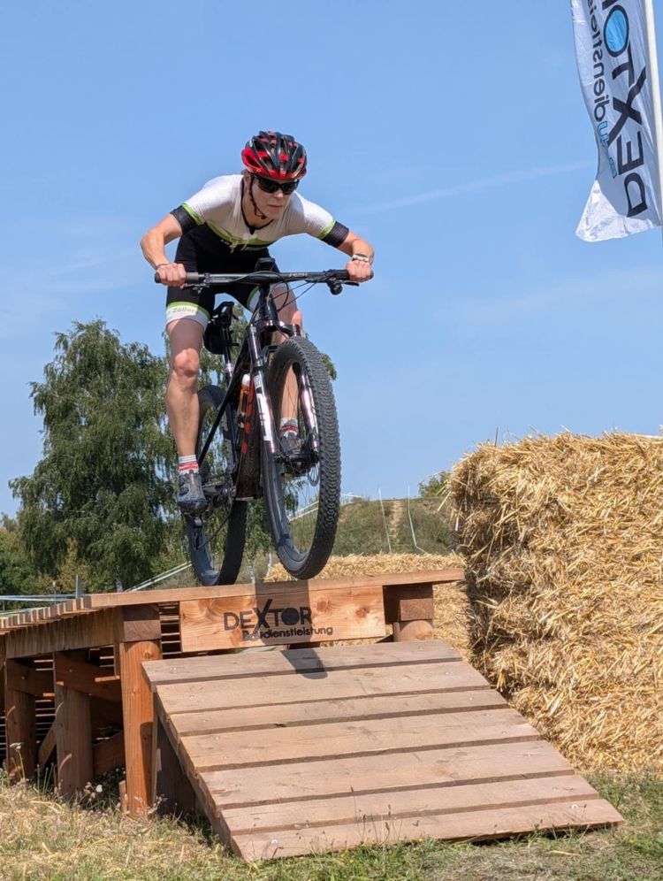 images/stories/Triathlon/2025/Zittau/2025-Zittau-Foto-Rad.jpeg#joomlaImage://local-images/stories/Triathlon/2025/Zittau/2025-Zittau-Foto-Rad.jpeg?width=1542&height=2048