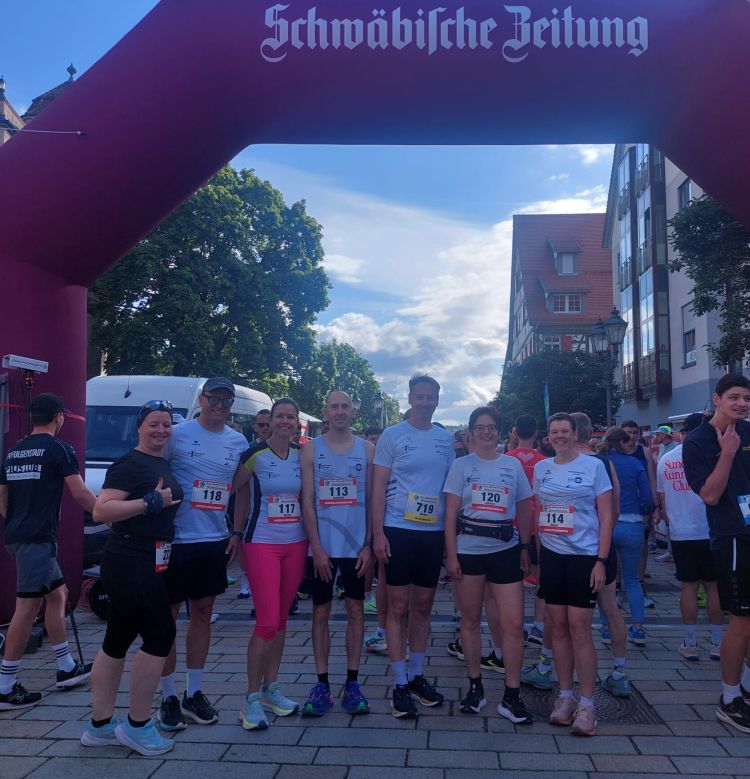 images/stories/Lauftreff/2026/2026-Sigmaringen-HM-Foto-1.jpg#joomlaImage://local-images/stories/Lauftreff/2026/2026-Sigmaringen-HM-Foto-1.jpg?width=1669&height=1734
