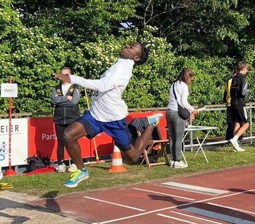 images/stories/Leichtathletik/2025/2025-05-23_Jubiläumssportfest_Kernen_KM-TUT-Foto.jpg#joomlaImage://local-images/stories/Leichtathletik/2025/2025-05-23_Jubiläumssportfest_Kernen_KM-TUT-Foto.jpg?width=524&height=460