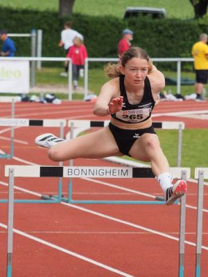 Leonie Schinko
100m Hürden: 14,18s (PB) - Platz 2