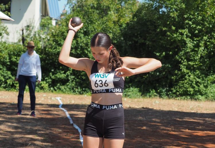 images/stories/Leichtathletik/2026/Maxi-Kugel_P1016691.jpg#joomlaImage://local-images/stories/Leichtathletik/2026/Maxi-Kugel_P1016691.jpg?width=2753&height=1896