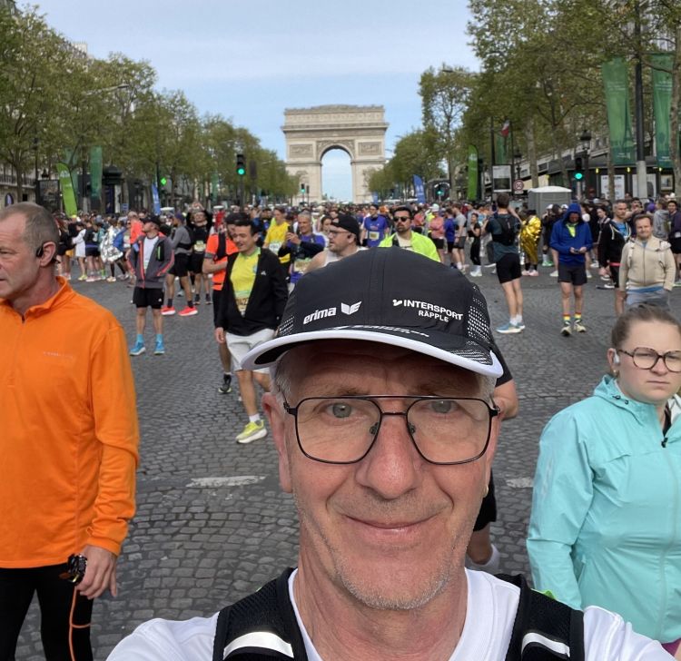images/stories/Lauftreff/2026/2026-SchneiderElectricMarathondeParis_1.jpeg#joomlaImage://local-images/stories/Lauftreff/2026/2026-SchneiderElectricMarathondeParis_1.jpeg?width=2316&height=2249