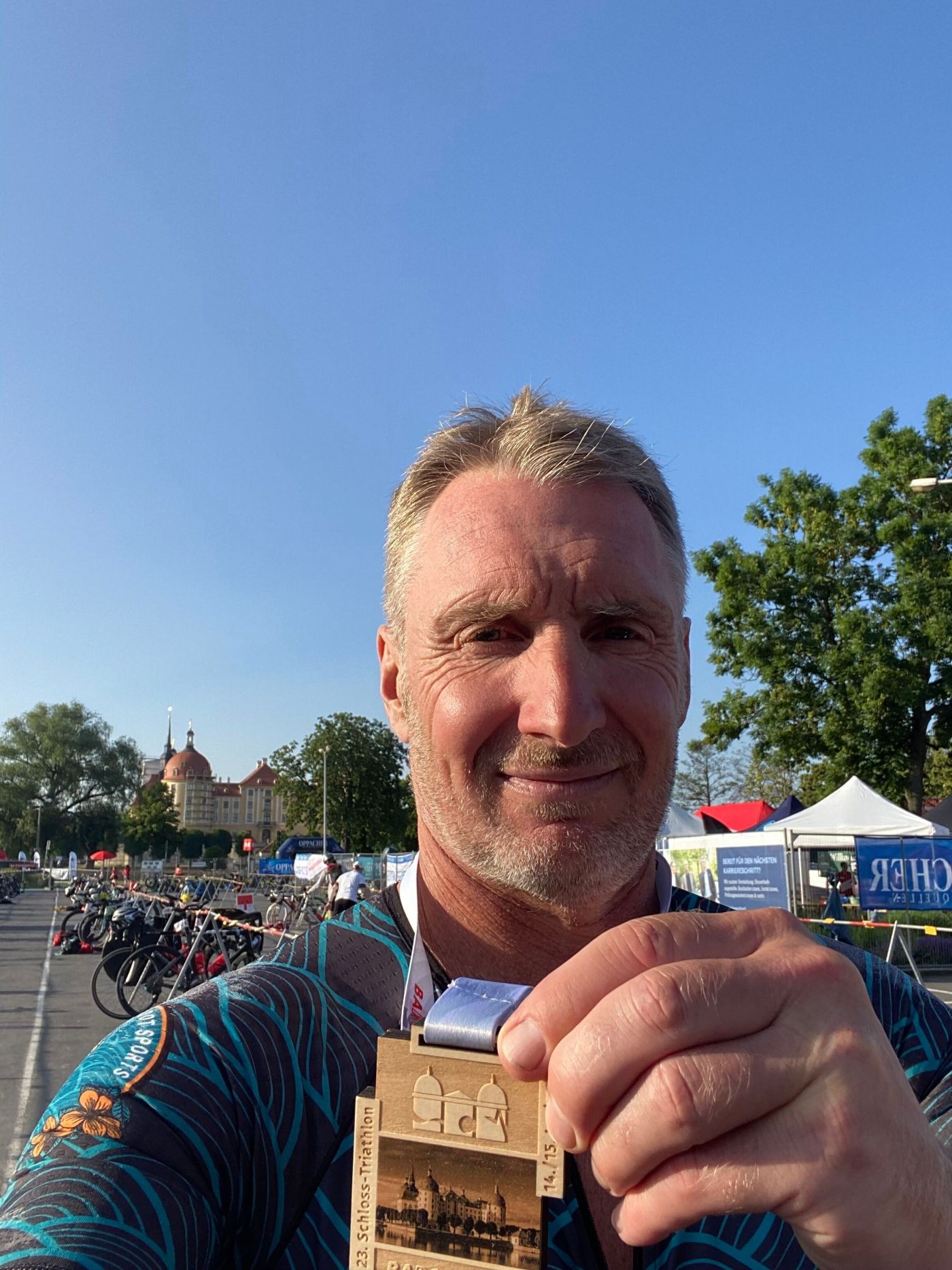 images/stories/Triathlon/2025/2025-Moritzburg-Foto-1.jpg#joomlaImage://local-images/stories/Triathlon/2025/2025-Moritzburg-Foto-1.jpg?width=2316&height=3088
