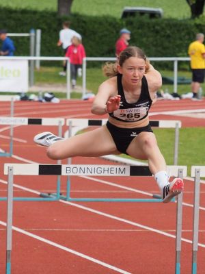 Leonie Schinko
100m Hürden: 14,18s (PB) - Platz 2
